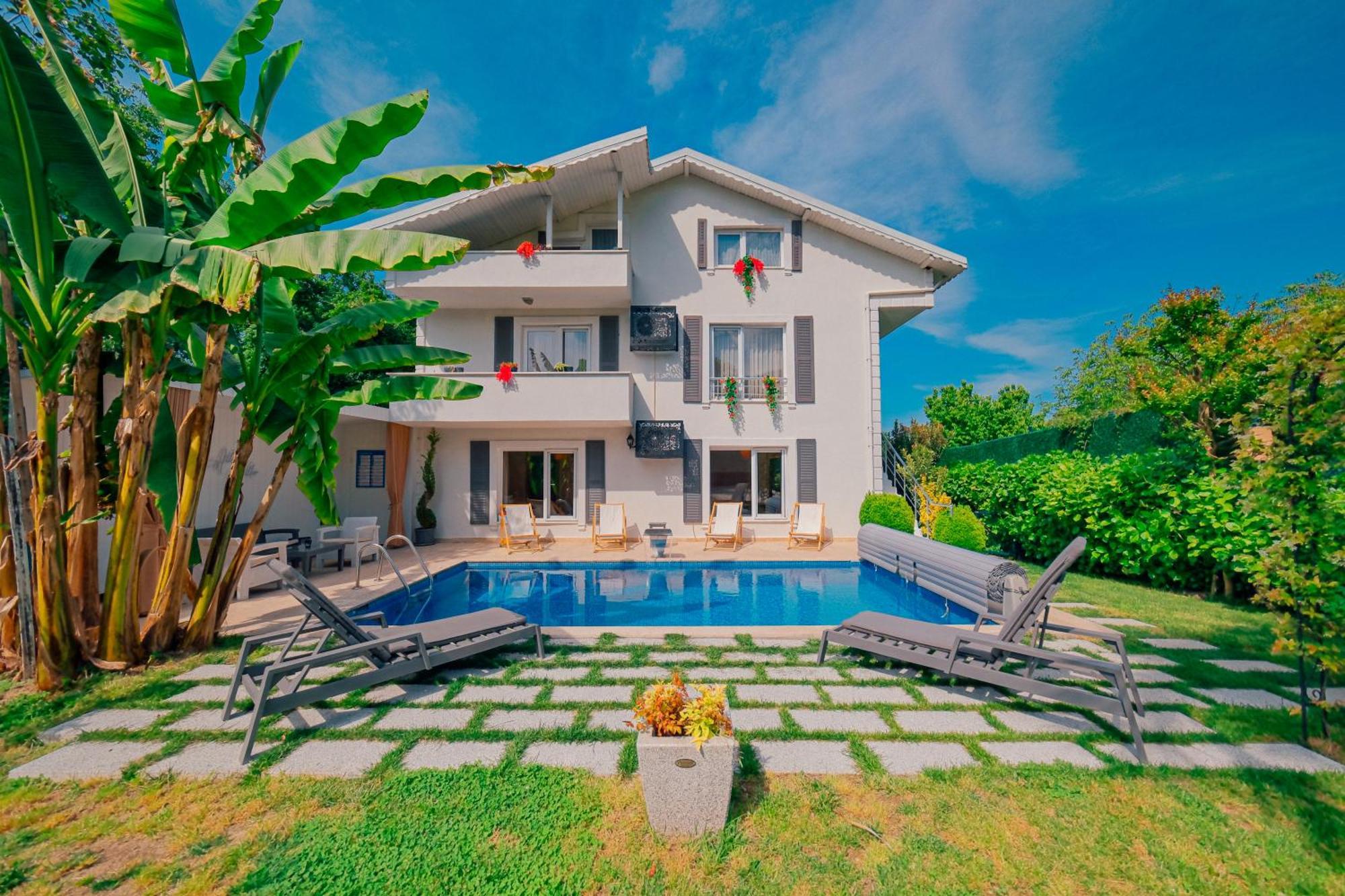 Villa Atlas Muhafazakar Havuzlu, Mustakil Genis Bahceli Sapanca Exterior photo