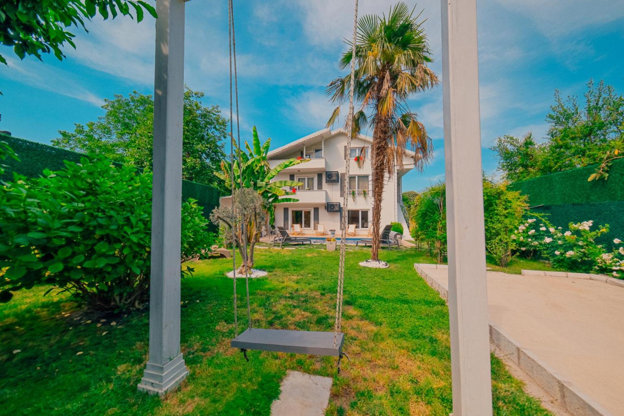 Villa Atlas Muhafazakar Havuzlu, Mustakil Genis Bahceli Sapanca Exterior photo