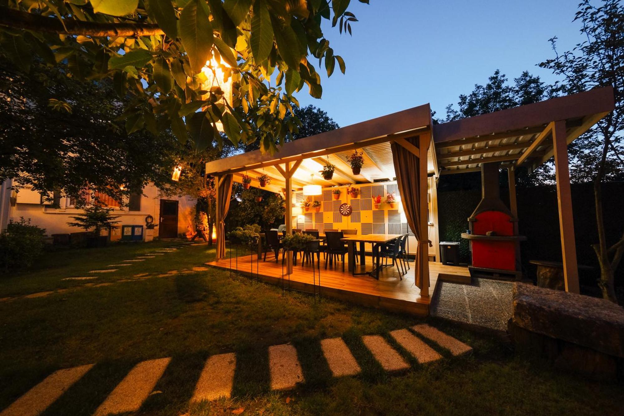 Villa Atlas Muhafazakar Havuzlu, Mustakil Genis Bahceli Sapanca Exterior photo